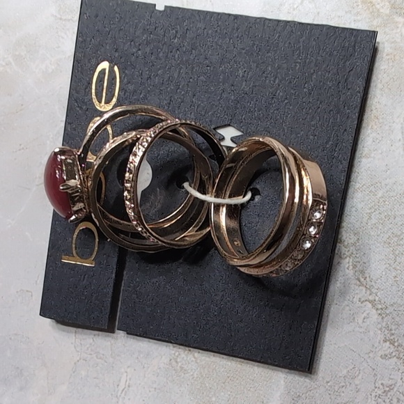 Bebe Red Stone and Gold Stackable Ring Set Size 8 - Picture 2 of 8